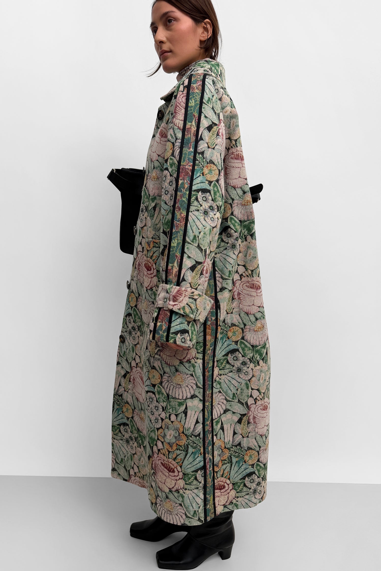 The Yuna jacquard coat