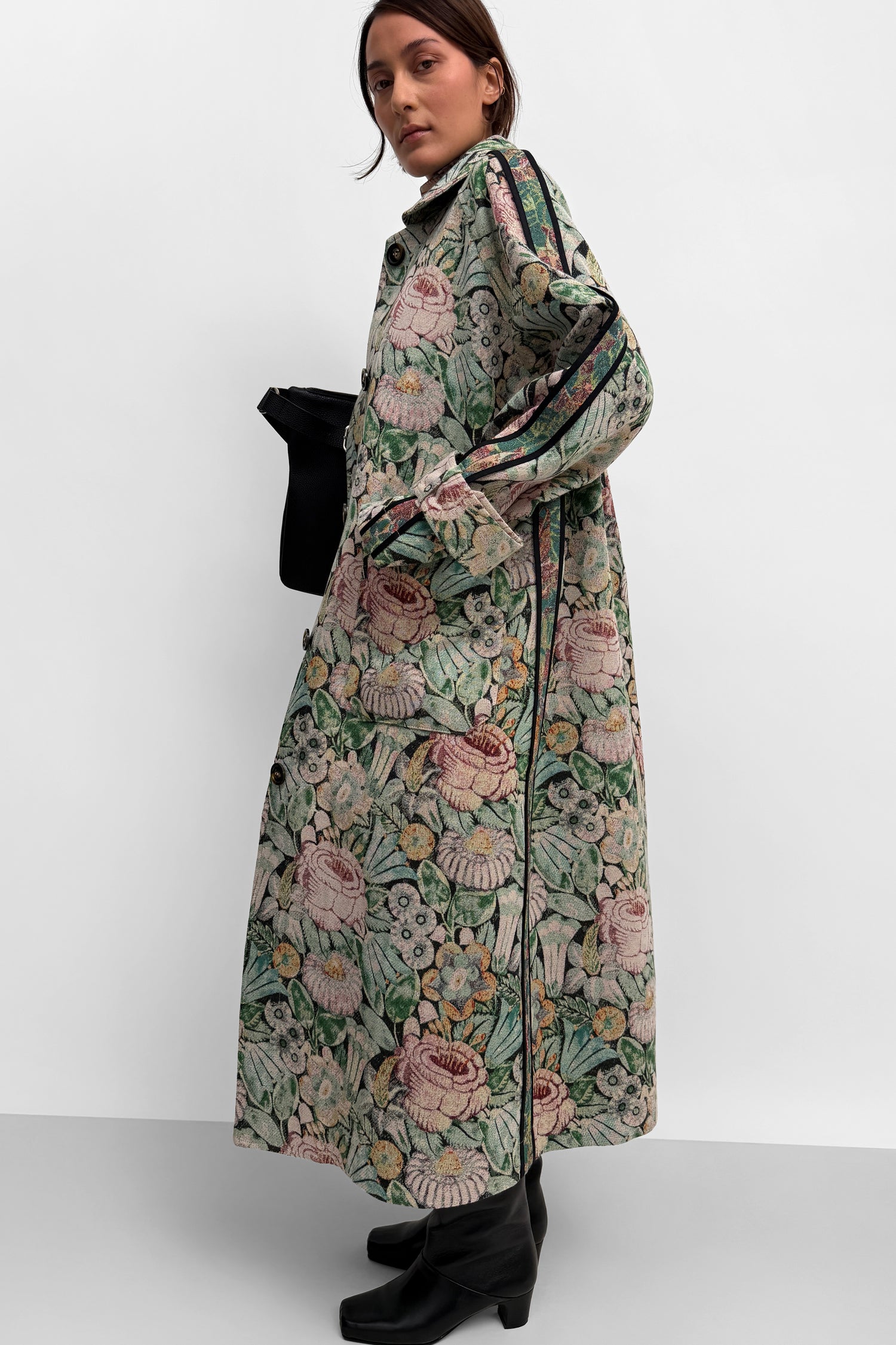 The Yuna jacquard coat