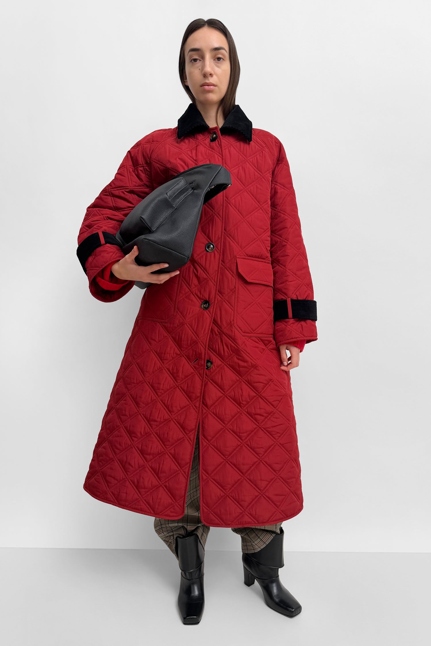 The Yuna equestrain quilt coat