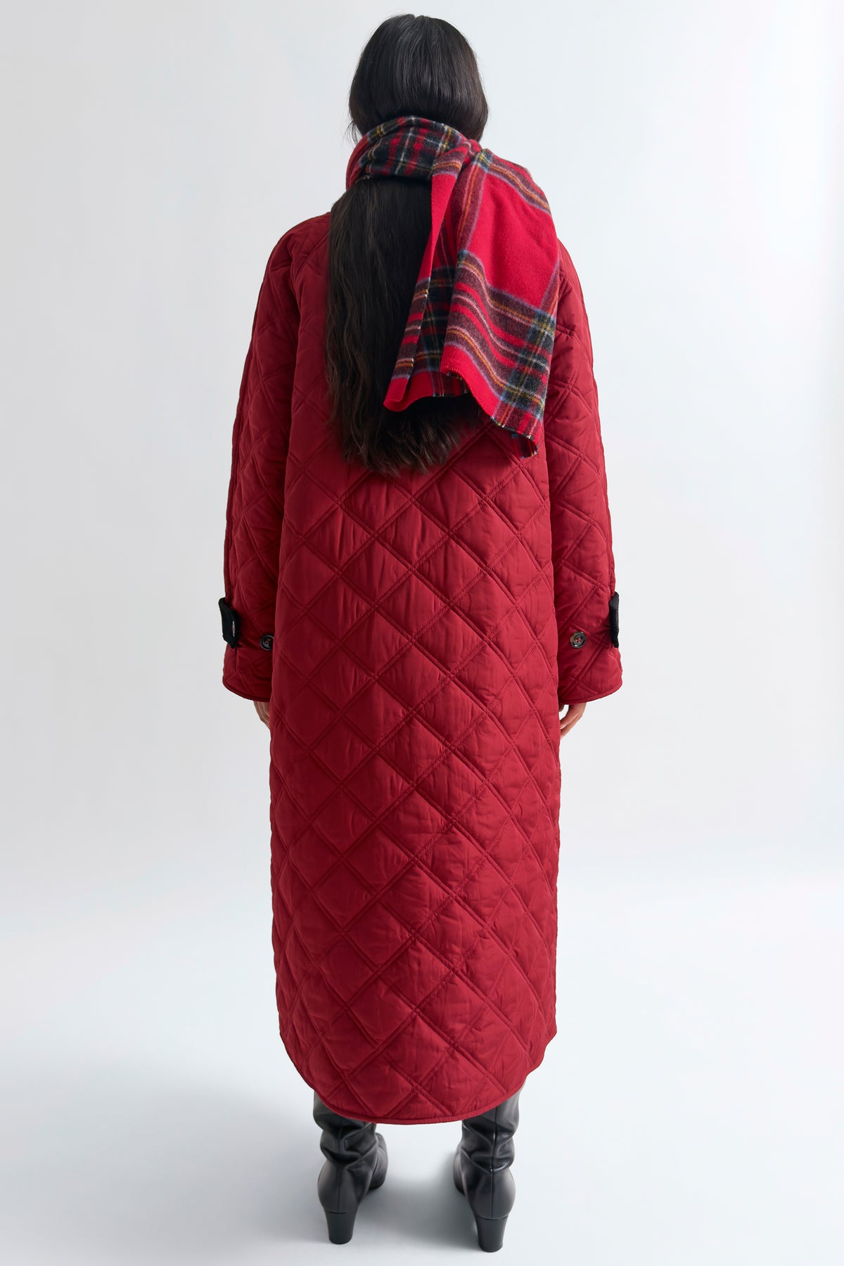 The Yuna equestrian quilt coat