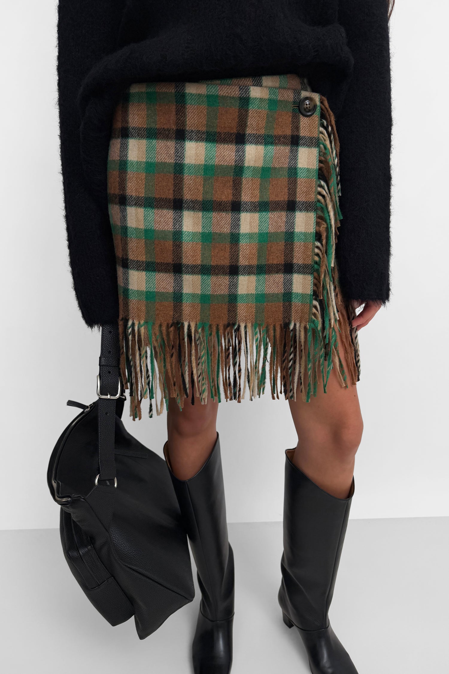 The Soft Loop overdimensioned leather bag