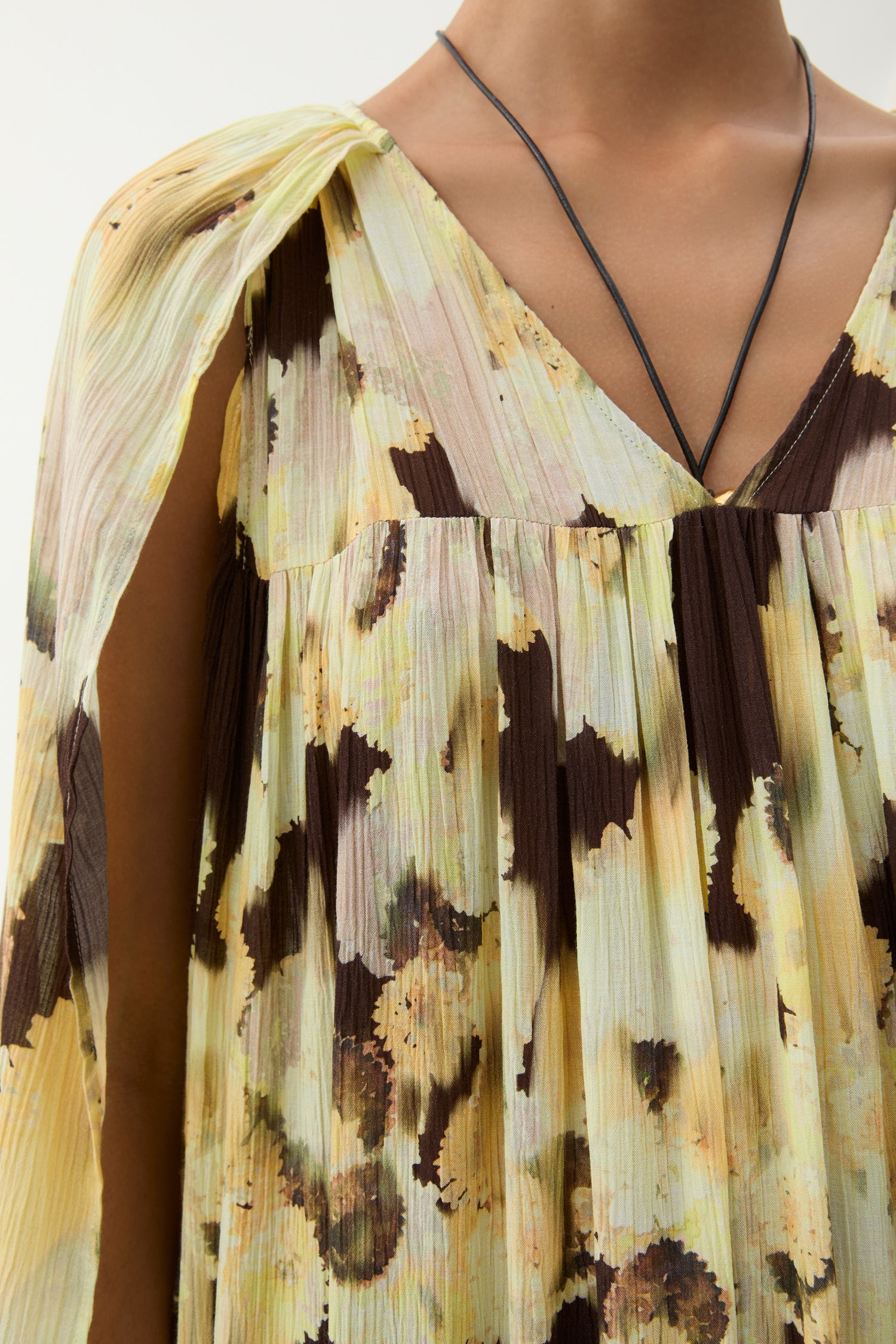 Iris blurry silk dress