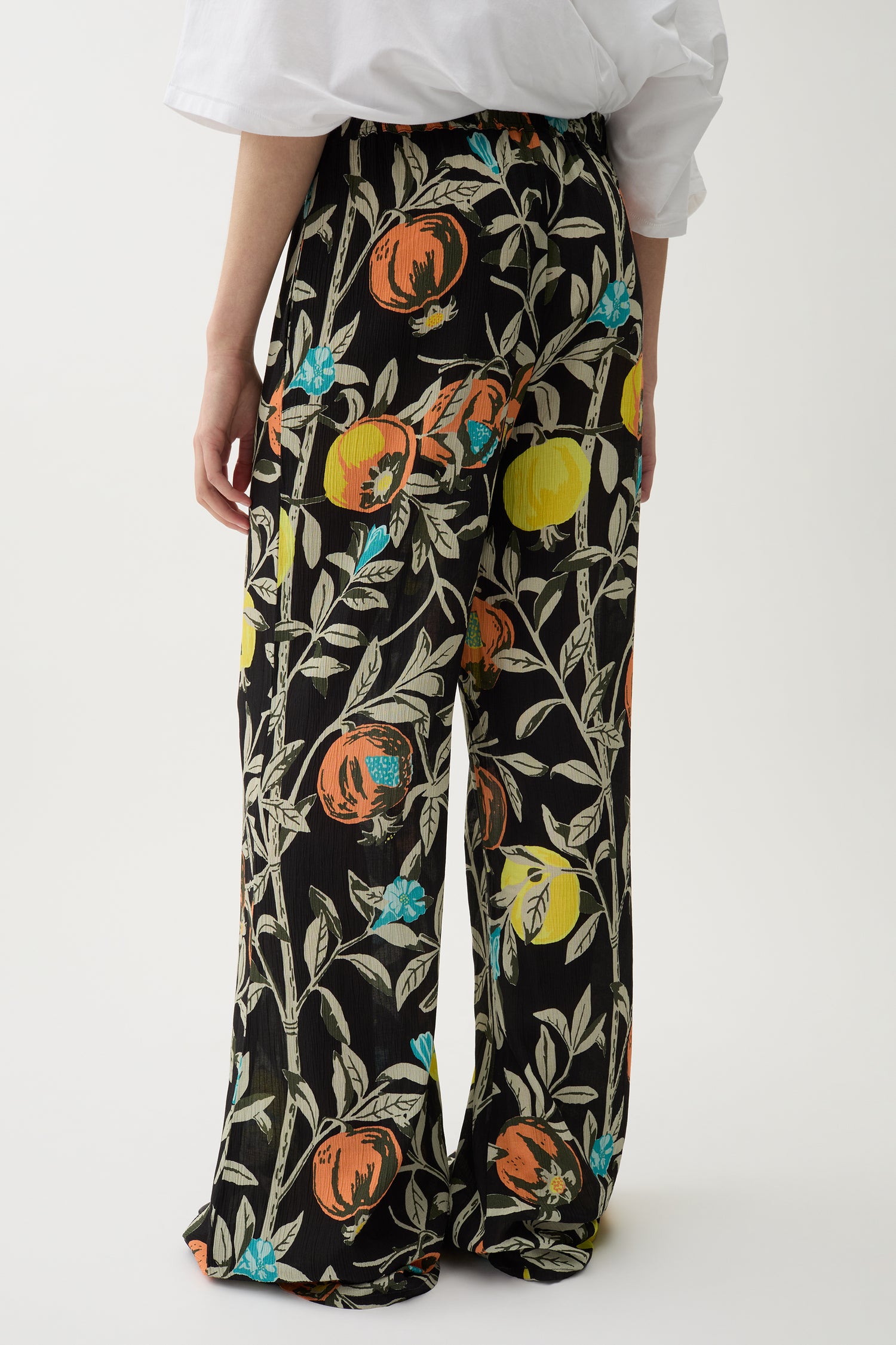 Ezra pomegranate pants