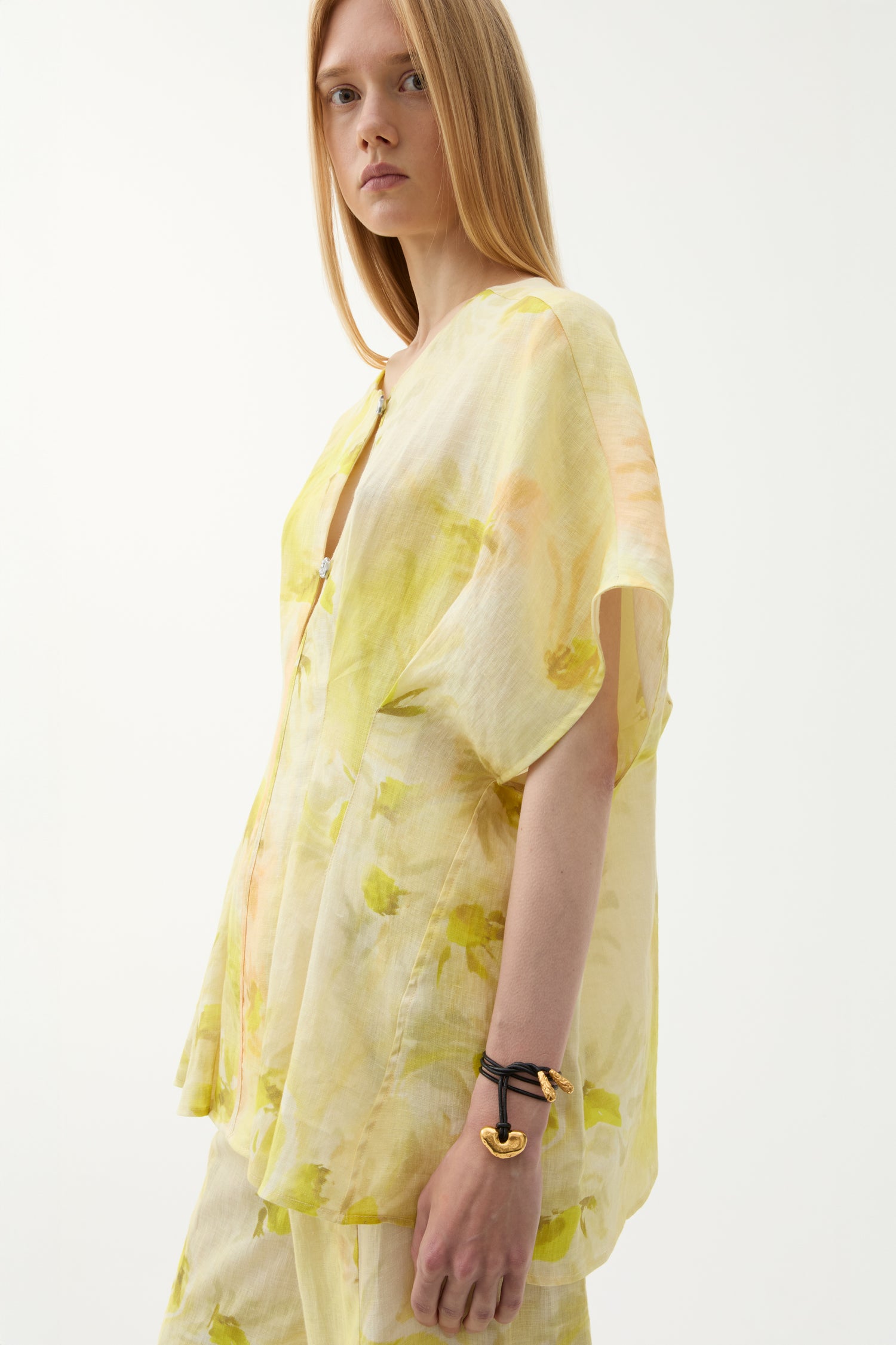 Jennia daisies blouse